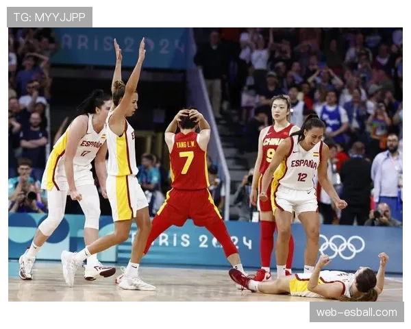 上海女篮107-80大胜石家庄 卡特31分8篮板率队四将上双